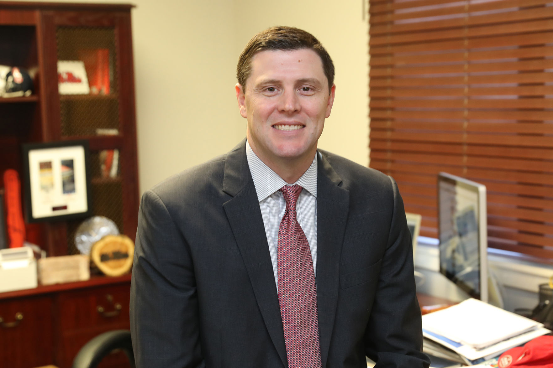 Carter named Ole Miss interim athletics director